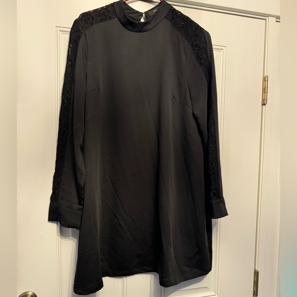 NWT BCBG Maxazria long sleeve dress.  Size M